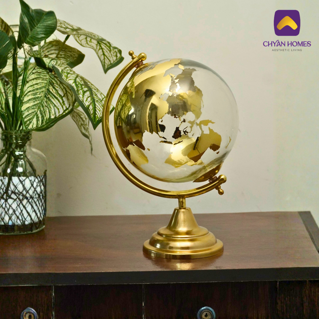 Vastu Glass Globe